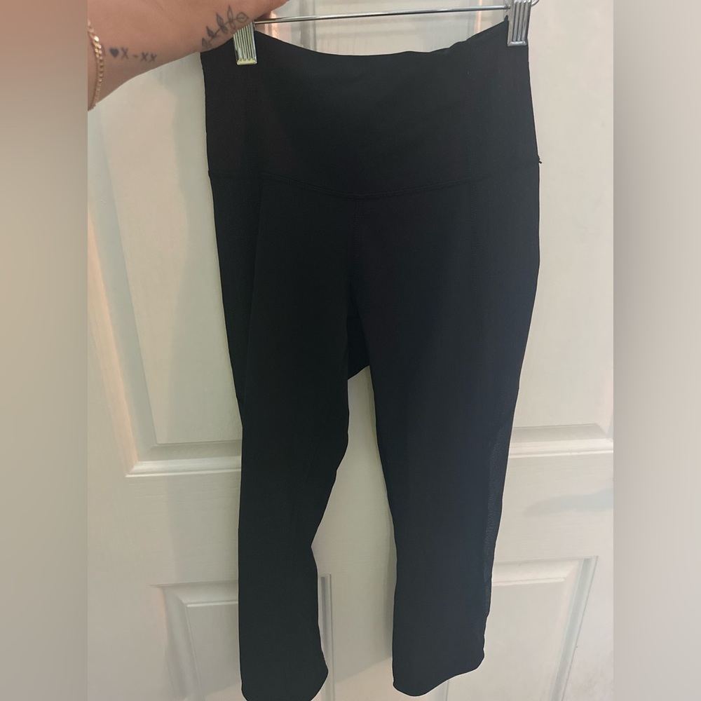 Lululemon leggings size 4